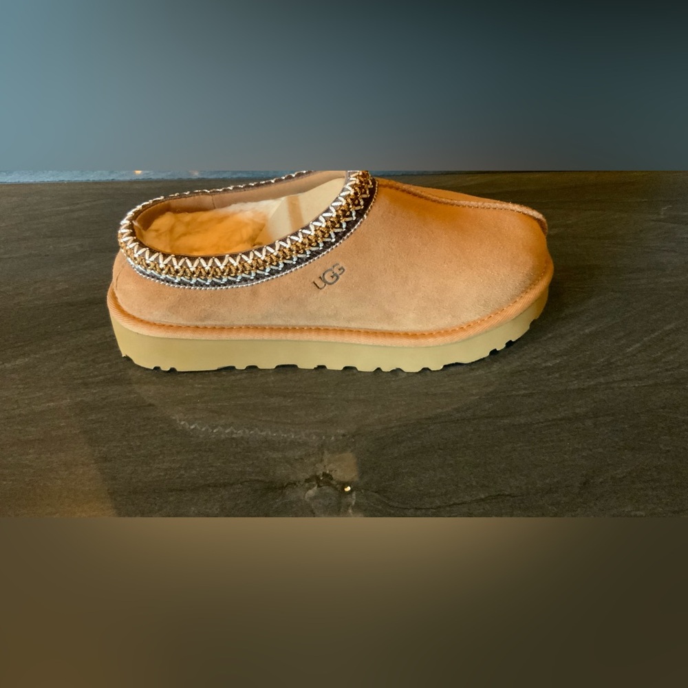 Women’s Chestnut Tasman Uggs